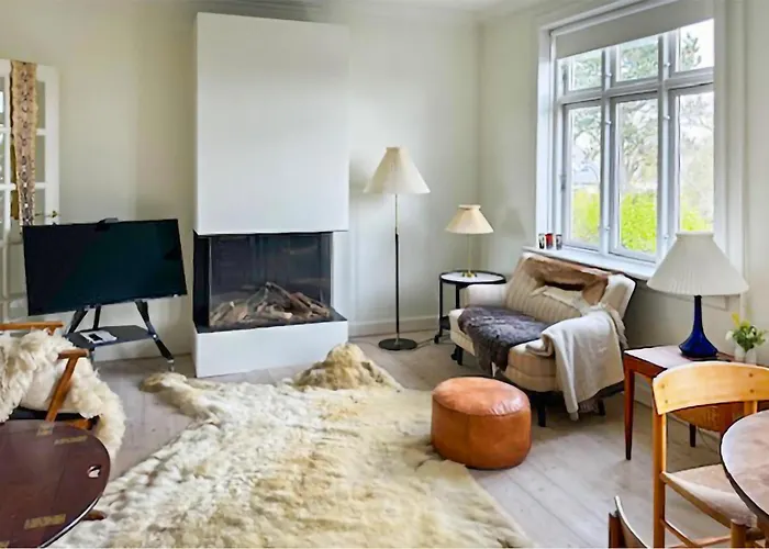 Beautiful In Apartment Charlottenlund